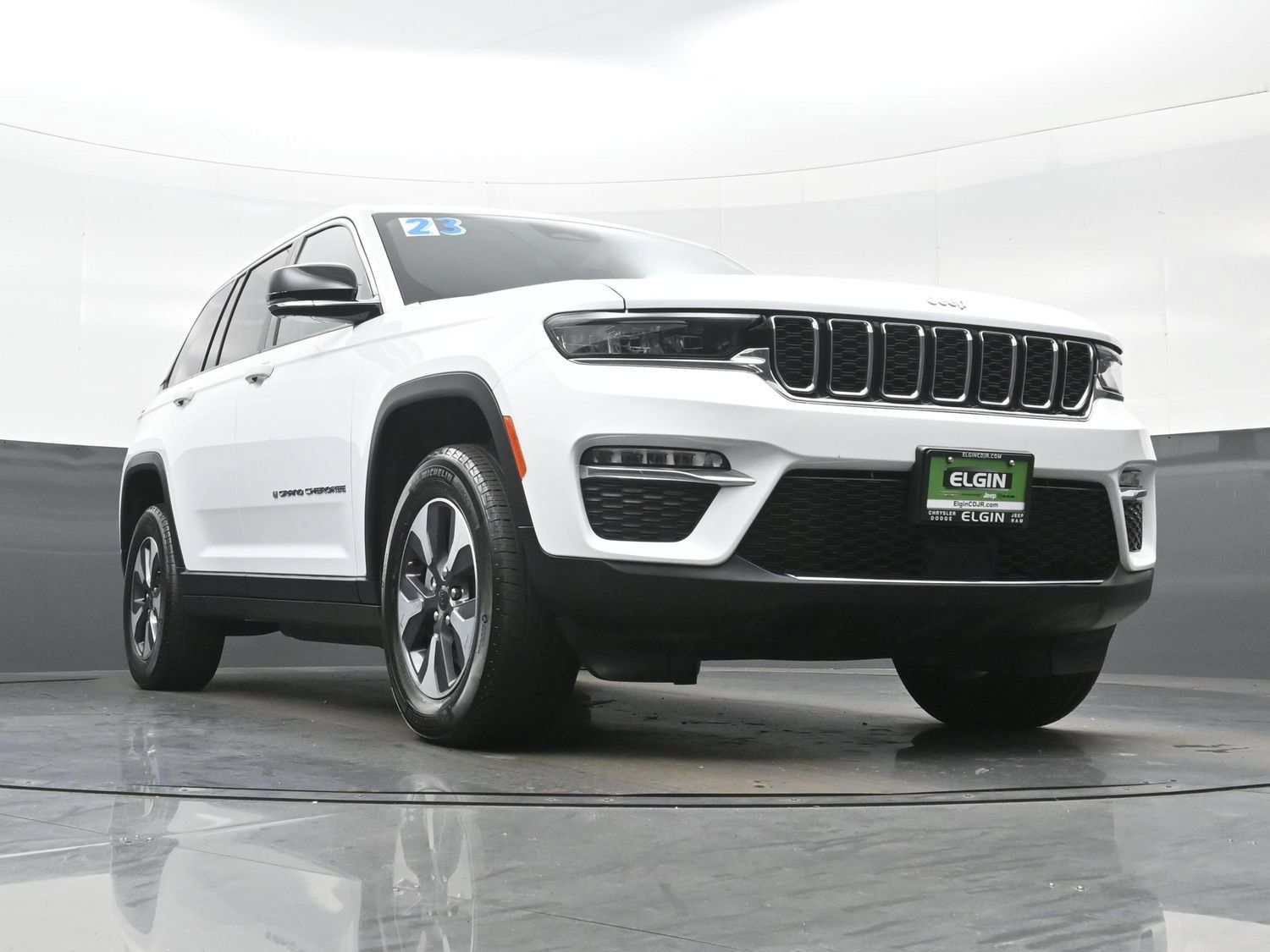 Used 2023 Jeep Grand Cherokee 4WD 4xe image 36