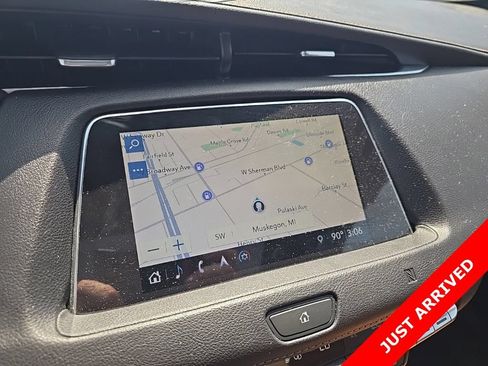 Used 2019 Cadillac XT4 Sport AWD/4WD image 11
