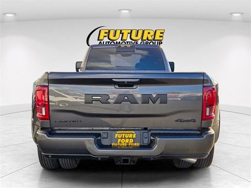 Used 2025 RAM 3500 Limited image 5