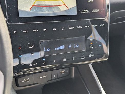 Used 2024 Hyundai Santa Cruz Night AWD/4WD image 24