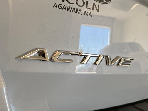 New 2026 Ford Explorer Active w/ Active Comfort Package AWD/4WD image 7
