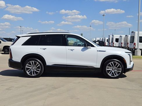 New 2027 Cadillac Vistiq Sport AWD/4WD image 7