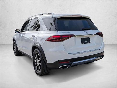 Used 2025 Mercedes-Benz GLE 350 4MATIC image 8