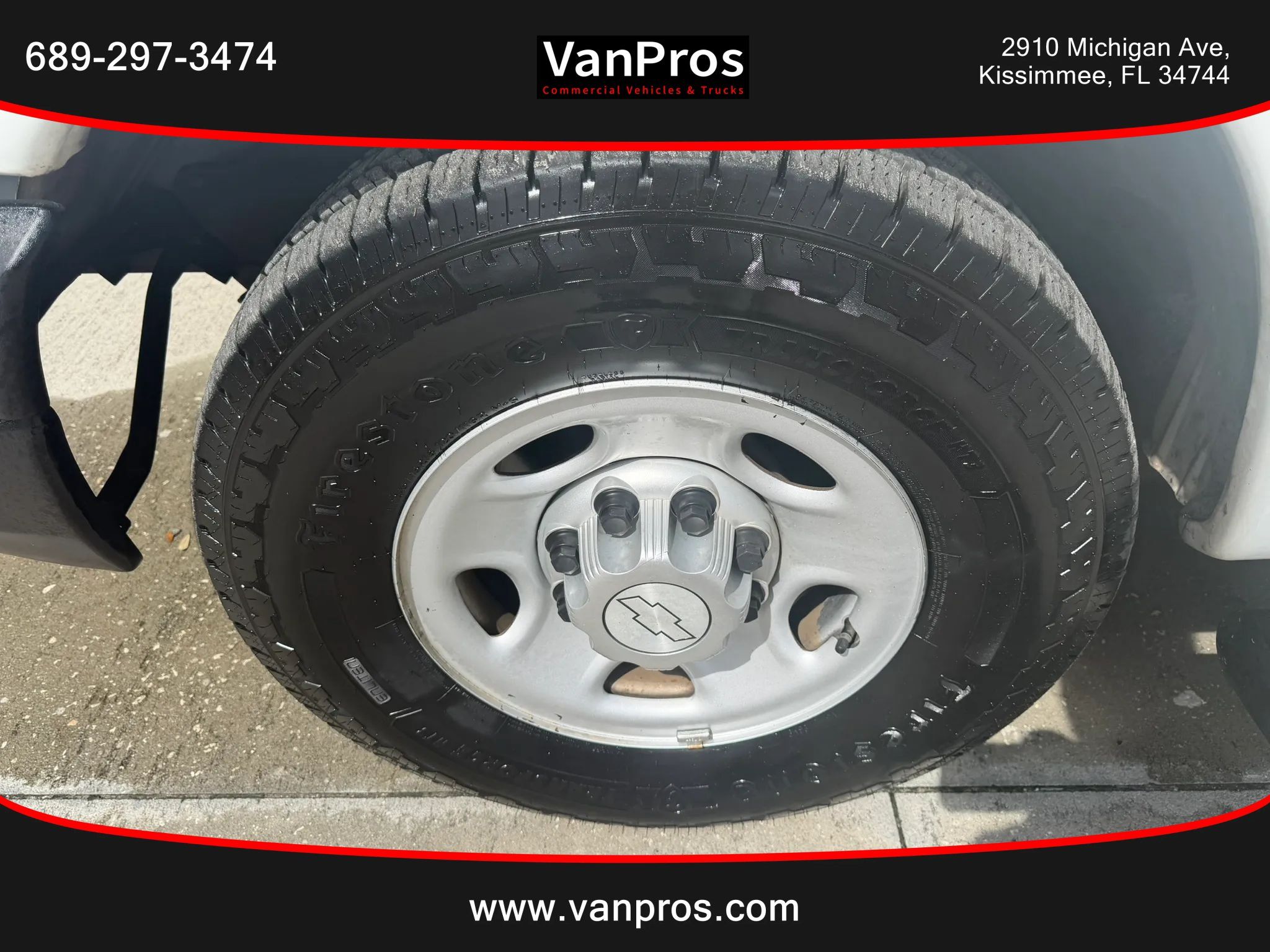 Used 2015 Chevrolet Express 2500 RWD image 16