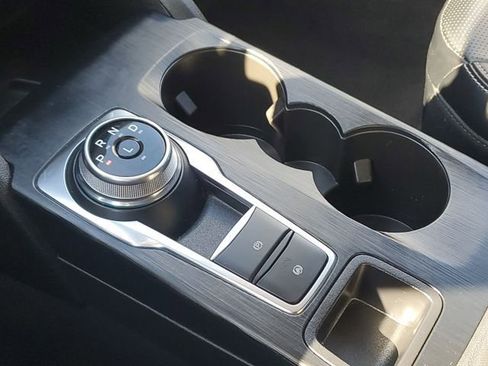 Used 2024 Ford Escape Platinum image 22