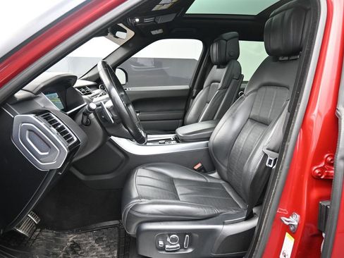 Used 2018 Land Rover Range Rover Sport HSE Dynamic image 10