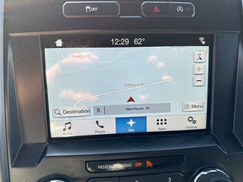 Used 2017 Ford F150 XLT w/ Equipment Group 302A Luxury image 13