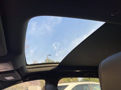 Used 2022 Acura MDX A-Spec image 33