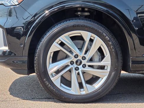 Used 2023 Audi Q7 3.0T Premium w/ Convenience Package AWD/4WD image 10