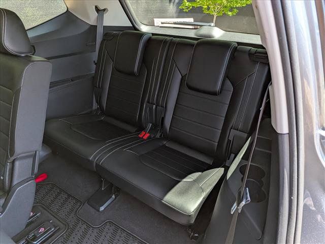 Used 2021 Volkswagen Atlas SEL Premium AWD/4WD image 30