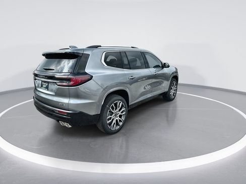 New 2026 GMC Acadia Denali Ultimate w/ LPO, Floor Liner Package AWD/4WD image 8