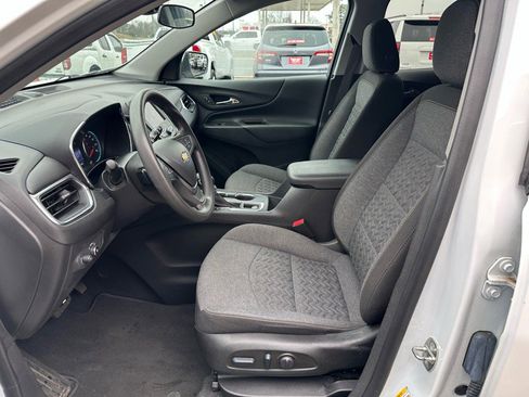 Used 2023 Chevrolet Equinox LT image 10