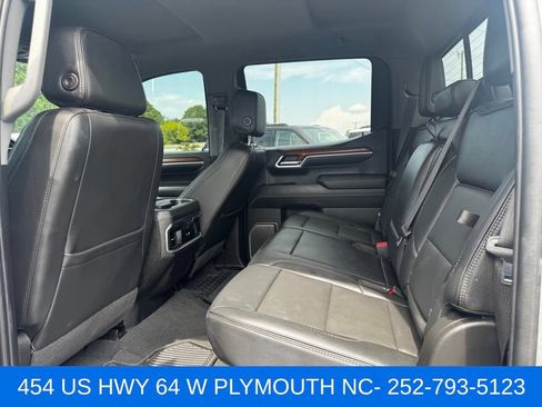 Used 2023 GMC Sierra 1500 Denali w/ Technology Package AWD/4WD image 11