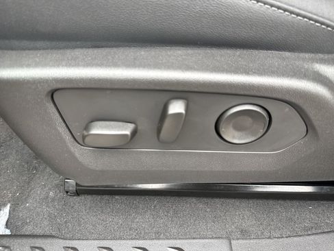 New 2026 GMC Canyon Elevation w/ Convenience Package AWD/4WD image 12