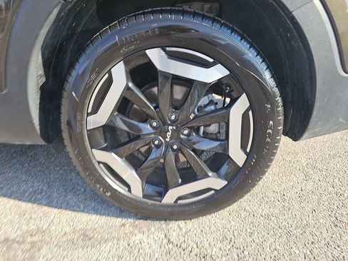 Used 2025 Kia Telluride S AWD/4WD image 34