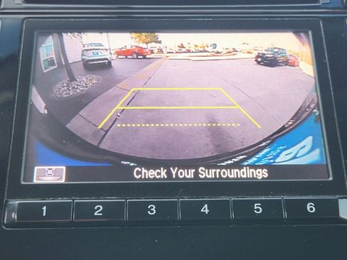 Certified 2018 Honda HR-V LX image 17