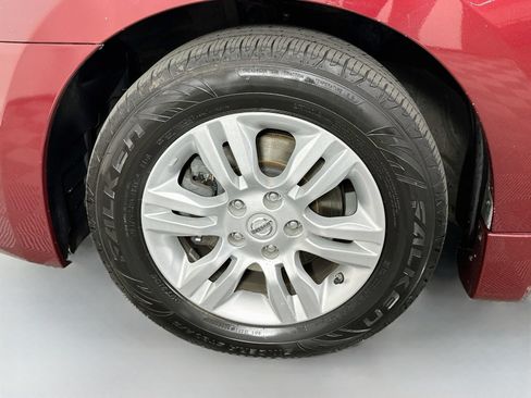 Used 2012 Nissan Altima 2.5 S w/ 20th Anniversary Pkg FWD image 27