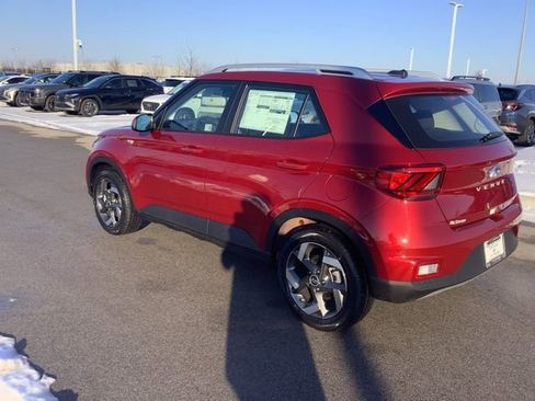 New 2026 Hyundai Venue SEL FWD image 7