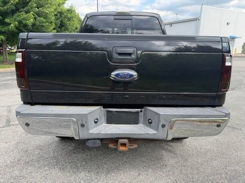 Used 2015 Ford F250 Lariat w/ Chrome Package AWD/4WD image 4