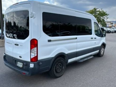 Used 2016 Ford Transit 350 XLT RWD image 3