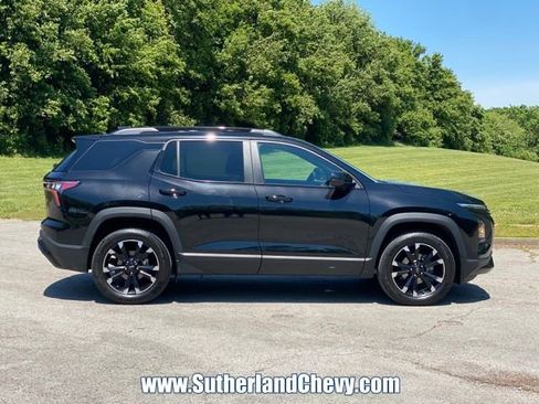 Used 2025 Chevrolet Equinox RS w/ Safety and Technology Package AWD/4WD image 8