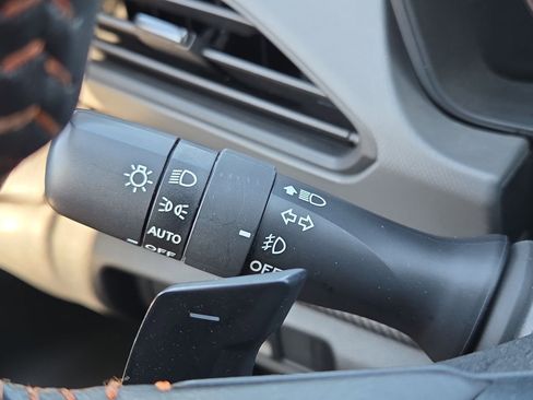 Certified 2024 Subaru Crosstrek 2.5i Limited w/ Crosstrek Mirror Package AWD/4WD image 28