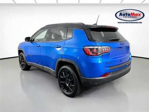 Used 2023 Jeep Compass Altitude w/ Sun and Sound Group image 6