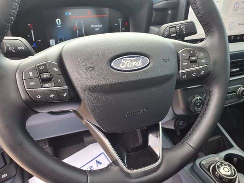 Used 2025 Ford Maverick Lariat w/ Black Appearance Package AWD/4WD image 25