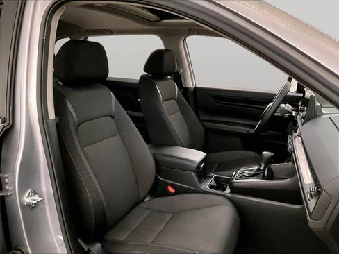 Used 2024 Honda CR-V EX image 7