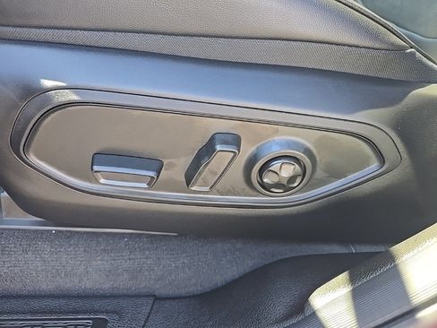 New 2025 Jeep Grand Cherokee L Altitude image 27