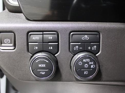 Used 2023 Chevrolet Silverado 1500 LT Trail Boss w/ Protection Package AWD/4WD image 41