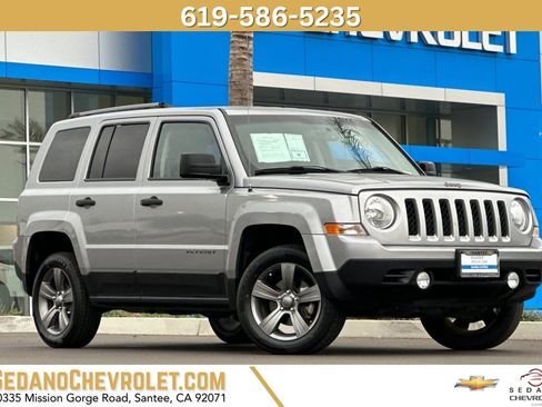 Used 2016 Jeep Patriot Sport image 1