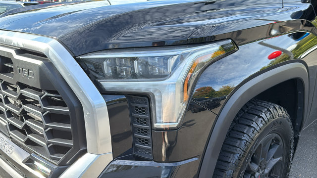 Certified 2022 Toyota Tundra Limited w/ TRD Off-Road Package AWD/4WD image 7