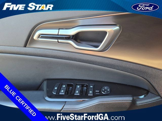Used 2025 Kia Sportage EX FWD image 30