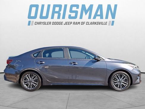 Used 2023 Kia Forte GT-Line FWD image 7