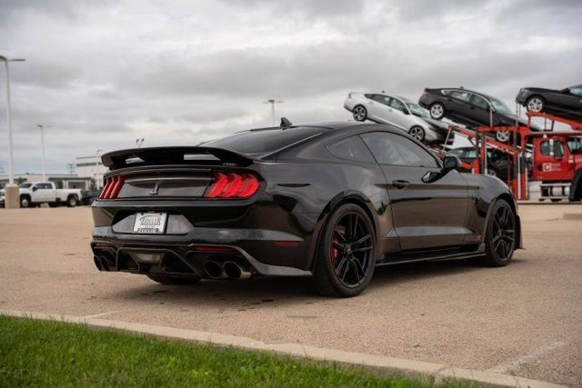 Used 2020 Ford Mustang Shelby GT500 w/ Technology Package RWD image 7