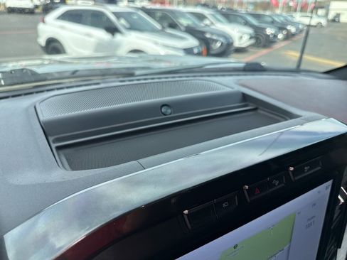 Used 2021 Ford F150 Lariat w/ Equipment Group 502A High image 27