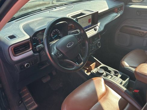 Used 2024 Ford Maverick Lariat AWD/4WD image 3