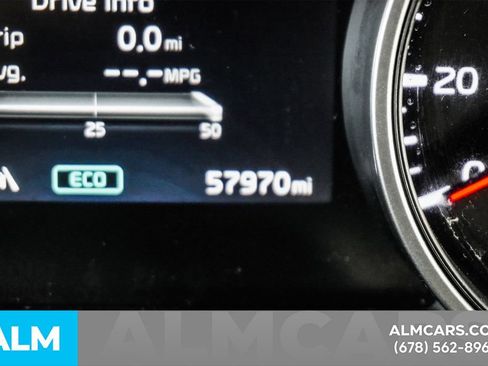 Used 2024 Kia Carnival LX image 53