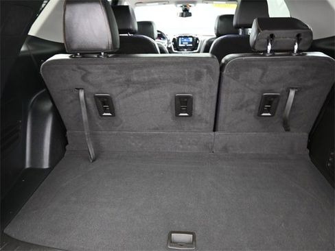Used 2020 Chevrolet Traverse LT w/ LT Premium Package image 26