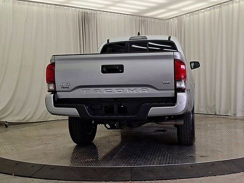 Certified 2023 Toyota Tacoma SR AWD/4WD image 8
