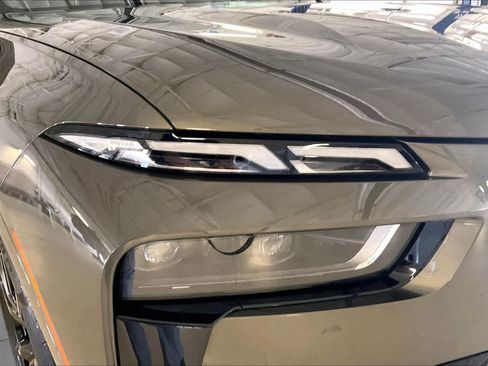 Used 2026 BMW X7 xDrive40i w/ Executive Package AWD/4WD image 25