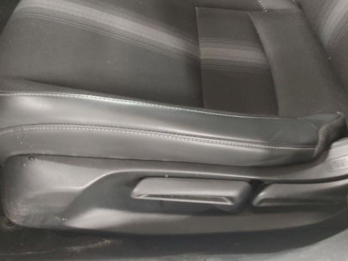 Used 2023 Honda Civic Sport image 3