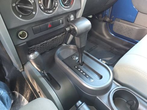 Used 2010 Jeep Wrangler Sahara w/ Dual Top Group AWD/4WD image 24