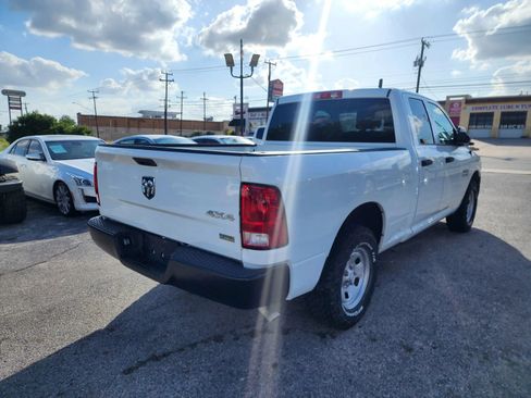 Used 2016 RAM 1500 Tradesman AWD/4WD image 3