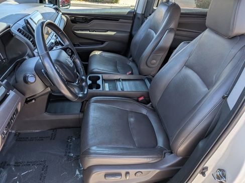 Used 2019 Honda Odyssey Elite image 16