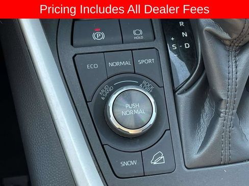 Used 2024 Toyota RAV4 Adventure AWD/4WD image 31