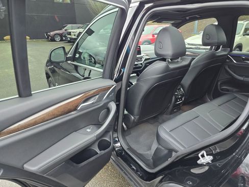Used 2024 BMW X3 xDrive30i image 16