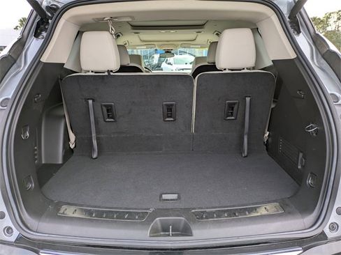 Used 2023 Buick Enclave Essence w/ Experience Buick Package image 13