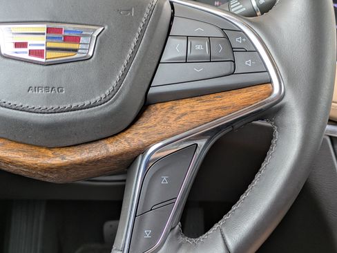 Used 2021 Cadillac XT5 Premium Luxury w/ Platinum Package FWD image 27